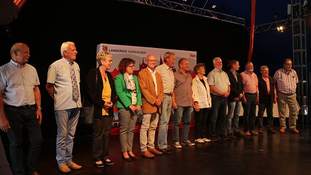 Bild: Zum Sommerempfang des Landkreises wurden wieder verdiente Nordh&auml;user geehrt