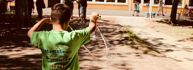 Bild: 20 Jahre Montessori-Kinderhaus