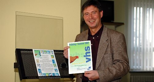 Bild: Gerhard T&ouml;lle mit dem k&ouml;rnigen Programm
