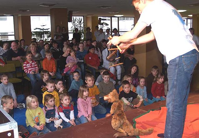Bild: Lachen mit der Augsburger Puppenkiste