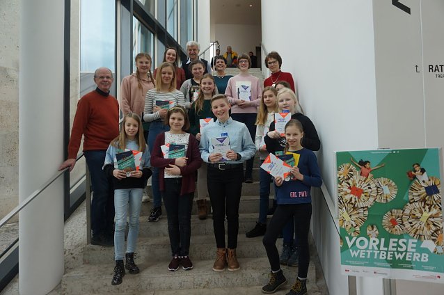 Bild: Vorlesewettbewerb in der Stadtbibliothek