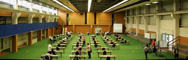 Bild: Live-Ticker aus der Ballspielhalle