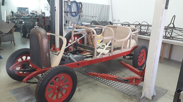 Bild: Ein Fiat aus dem Jahr 1926 in der Rennwagen-Ausf&uuml;hrung.