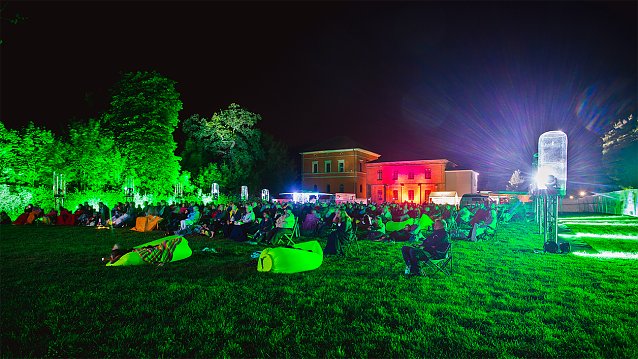 Bild: 4. Sondersh&auml;user Schlosskino startet in K&uuml;rze