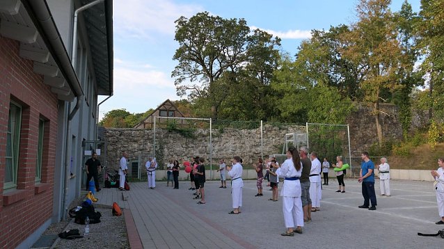 Bild: Am vergangenen Montag war Gro&szlig;er Bahnhof beim Karate-Do-Kwai Nordhausen