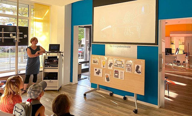 Bild: Vorschulkinder zu Besuch bei der EVN