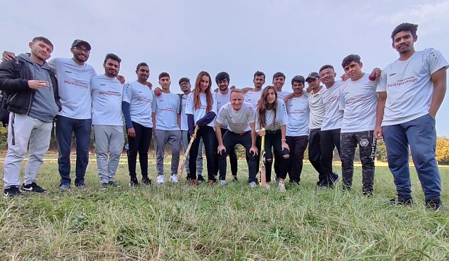 Bild: Das Krimder&ouml;der Cricket-Team