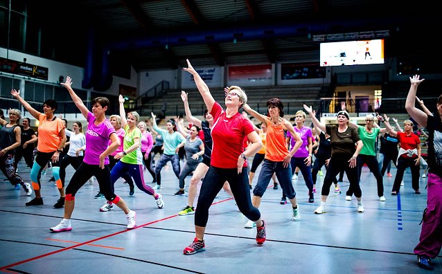 Bild: Frauenpower in der Wiedigsburghalle
