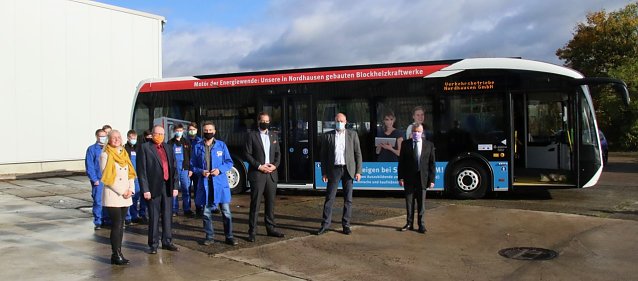 Bild: E-Bus Einweihung bei Sokratherm