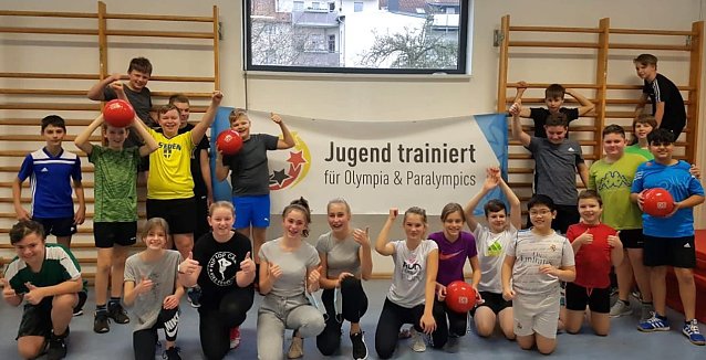 Bild: So sehen Sieger aus - Klasse 7/4 des Herder Gymnasiums
