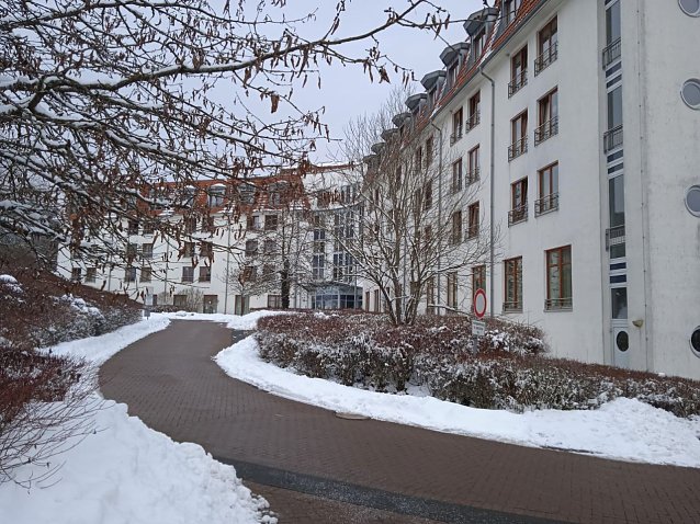 Bild: Das Mehrgenerationenhaus S&uuml;lzhayn im Schnee