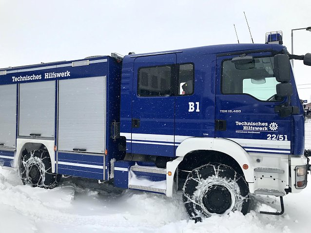 Bild: Auch das technische Hilfswerk ist im Einsatz