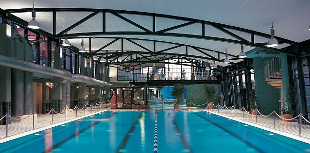 Bild: Das Sportbecken im Nordh&auml;user Badehaus