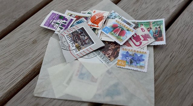 Bild: Briefmarken im KILA