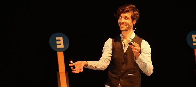 Bild: Alfonso Rituerto verr&auml;t die Tricks der Magier. Oder doch nicht?