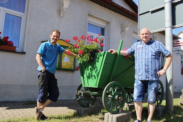 Bild: Wollen es noch einmal wissen: Stefan Hofmann (links) und Mike Muth vom Sachswerfer Handwagen
