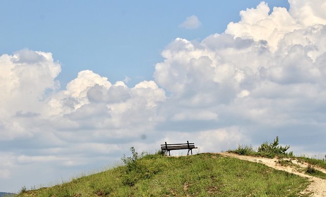 Bild: Gipskarst-Naturschutzgebiet Sattelk&ouml;pfe" -H&ouml;rninger Klippen" 