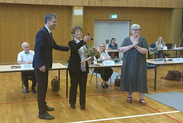 Bild: Gisela Hartmann wurde heute mit der Nordh&auml;user Ehrennadel ausgezeichnet
