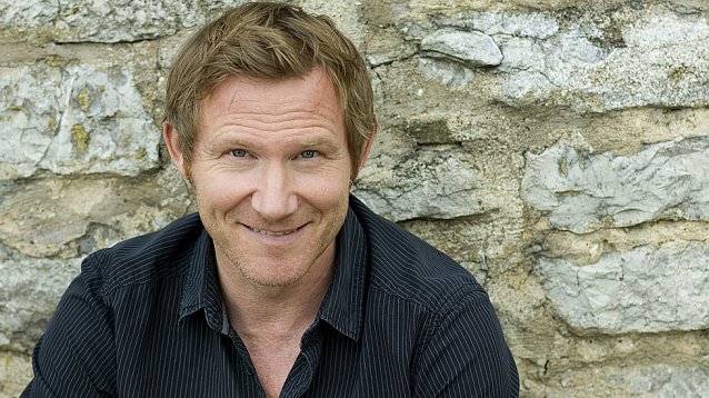 Bild: Roland Jankowsky liest schr&auml;ge Kriminalgeschichten