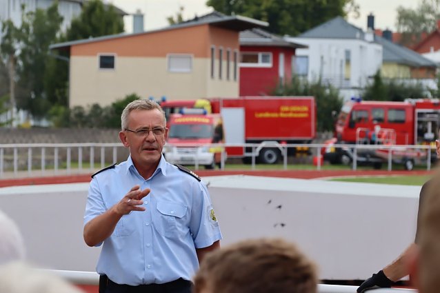 Bild: Seit 40 Jahren Feuerwehrmann - Thomas Schink&ouml;th feierte j&uuml;ngst sein Dienstjubil&auml;um
