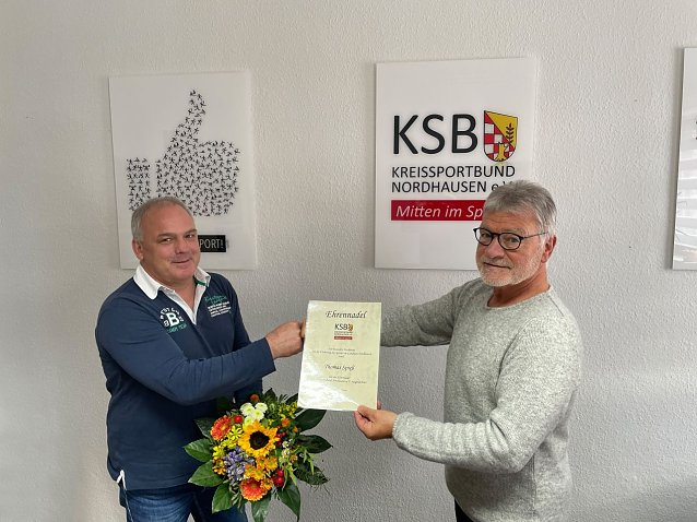 Bild:  Thomas Spie&szlig; wurde f&uuml;r sein ehrenamtliches Engagement beim RSV Ilfeld  ausgezeichnet