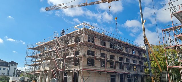 Bild: In der Parkallee baut das Seniorenwerk eine neues Pflegeheim