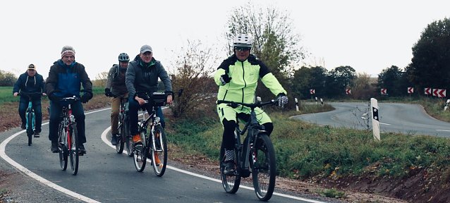 Bild: Der Radweg zwischen Nordhausen und Hesserode wurde heute offiziell er&ouml;ffnet