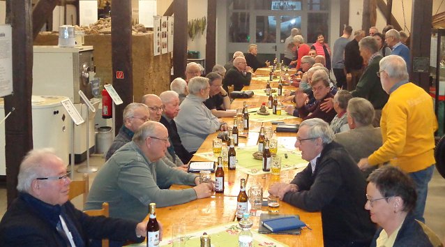 Bild: Eine fr&uuml;here Jahreshauptversammlung im Geschichtsverein - Archivbild