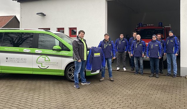 Bild: (v.l.n.r. Fabian Hendrich, Bernd Schu&szlig;mann, Andreas Huse, Marco Hendrich, Sigfried Volborth und Thomas Benke)