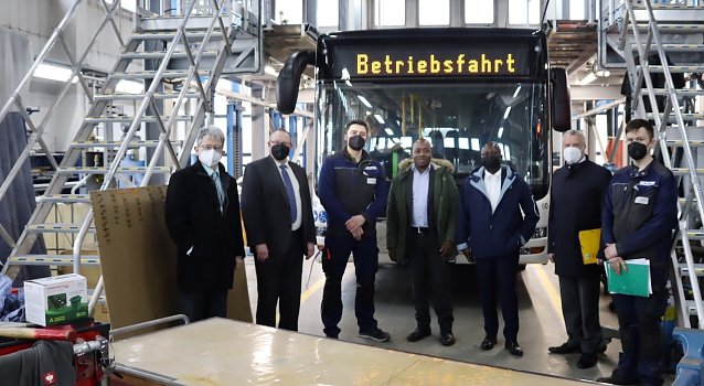 Bild: Besuch Delegation Ghana in Werkst&auml;tten der Stadtwerke Nordhausen Holding.