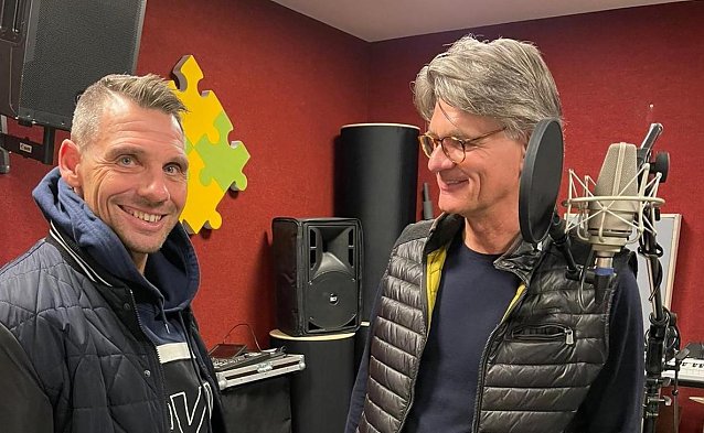 Bild: Thomas Erny mit Peter Escher bei Tonaufnahmen in Herreden