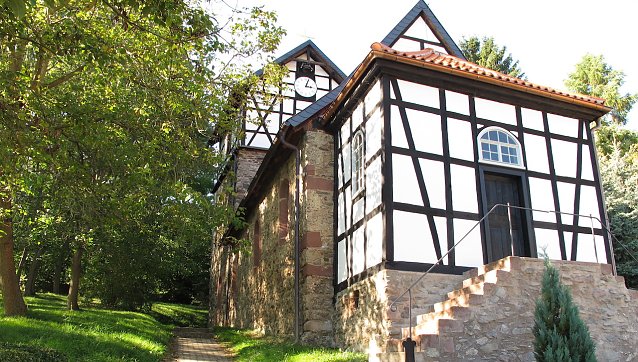 Bild: Die Rodishainer Kirche