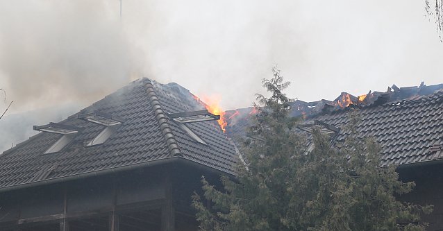 Bild: Dachstuhlbrand in Heringen
