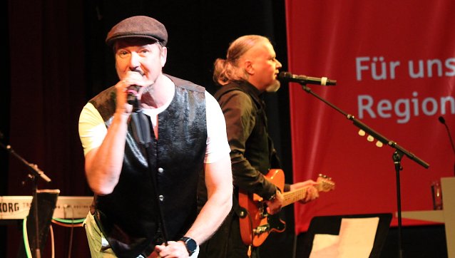 Bild: &Uuml;berraschungsg&auml;ste: die Band EMMA