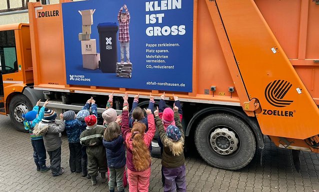 Bild: Besuch im Kindergarten
