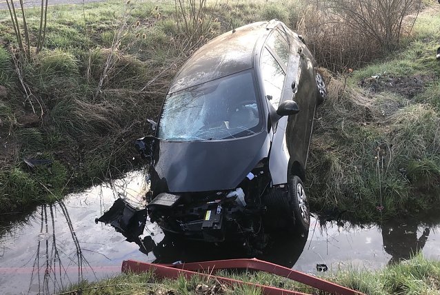 Bild: Verkehrsunfall heute Morgen bei Gro&szlig;wechsungen