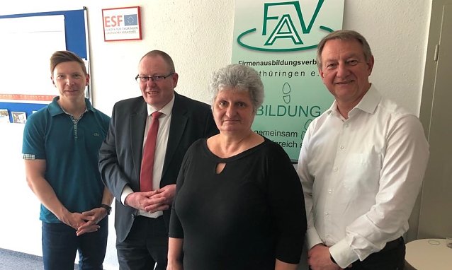Bild:  v.l.: Marcel Matzschke, Thorsten Schwarz, Doris Schumann, Mario Melle