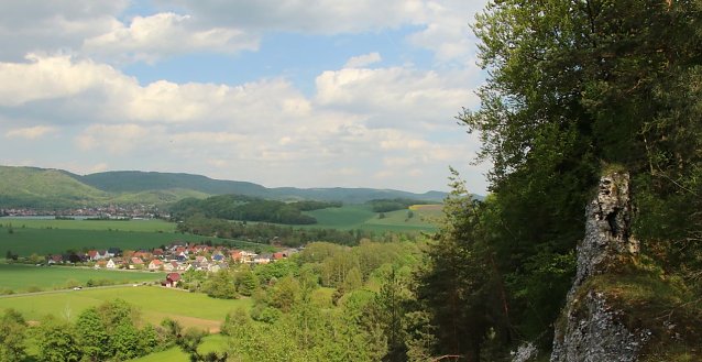 Bild: Hoch oben auf dem M&uuml;hlberg kann man wunderbare Ausblicke auf den S&uuml;dharz genie&szlig;en