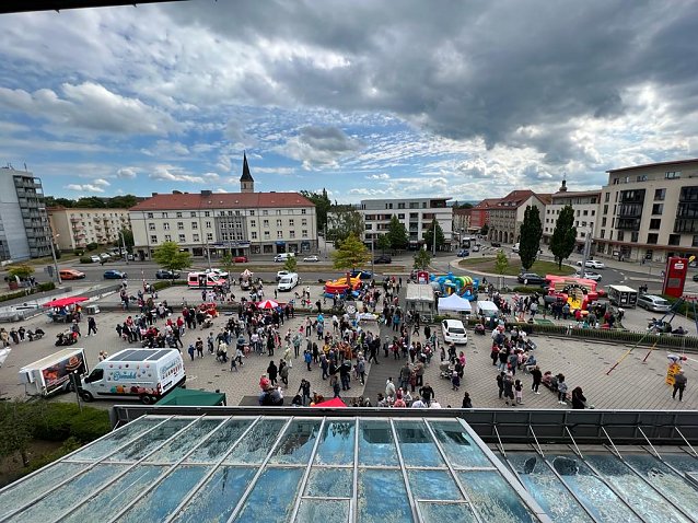 Bild: Das "Knax"-Kinderfest wurde gestern wieder auf dem Parkplatzd der Kreissparkasse gefeiert
