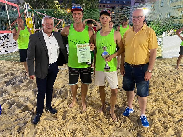 Bild: Beachvolleyball-Cup zum Rolandsfest