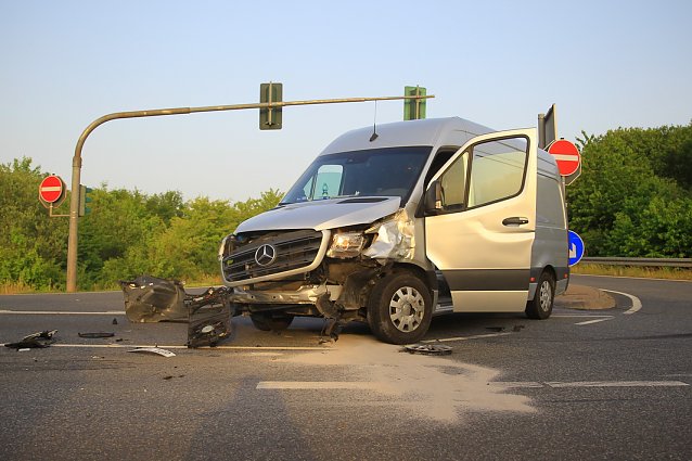 Bild: Schwerer Unfall nahe Sundhausen