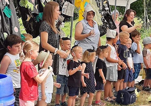Bild: Sommerfest bei den Burgspatzen