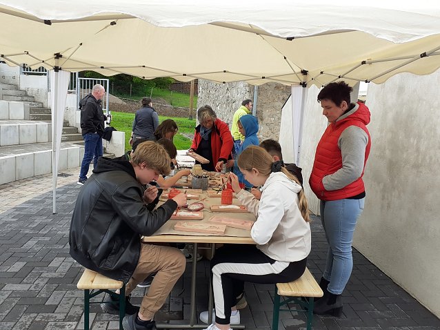 Bild: Die Jugendkunstschule zu Gast 