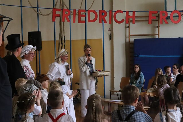 Bild: Der Kindergarten in Petersdorf feierte sein 30j&auml;hriges Bestehen