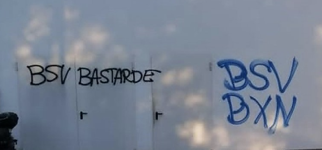 Bild: Schmiereien an der "Stillen Liebe"