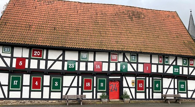 Bild: Das Ellricher Stadtmuseum pr&auml;sentiert sich als Adventskalender