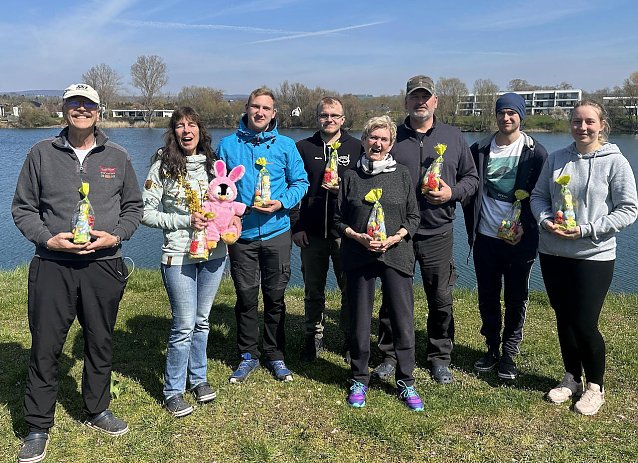 Bild: Tacuhsportler feierten Ostern am und im See