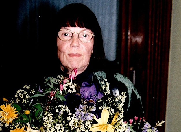 Bild: Feldblumen f&uuml;r Sarah Kirsch in Nordhausen im Jahre 1997