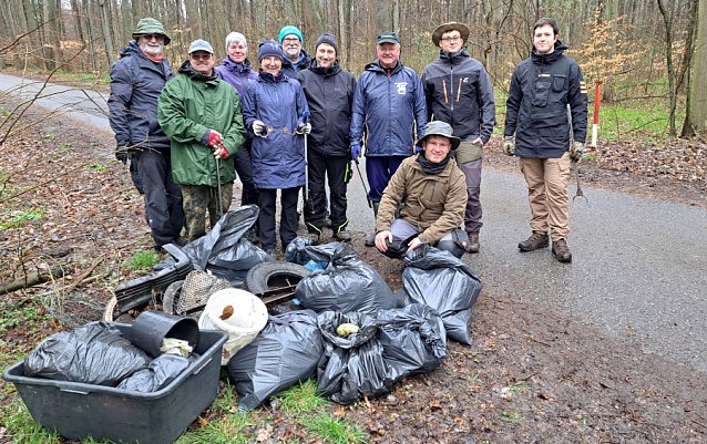 Bild: Geocacher sammelten M&uuml;ll