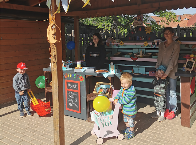 Bild: Zum Kindertag &ouml;ffnete der Kinderhaus-Kiosk